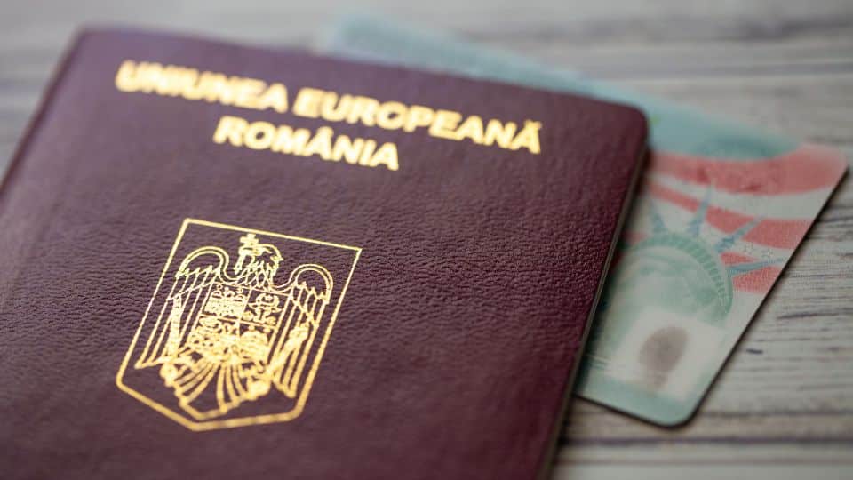 כמה זמן לוקח להוציא דרכון רומני?