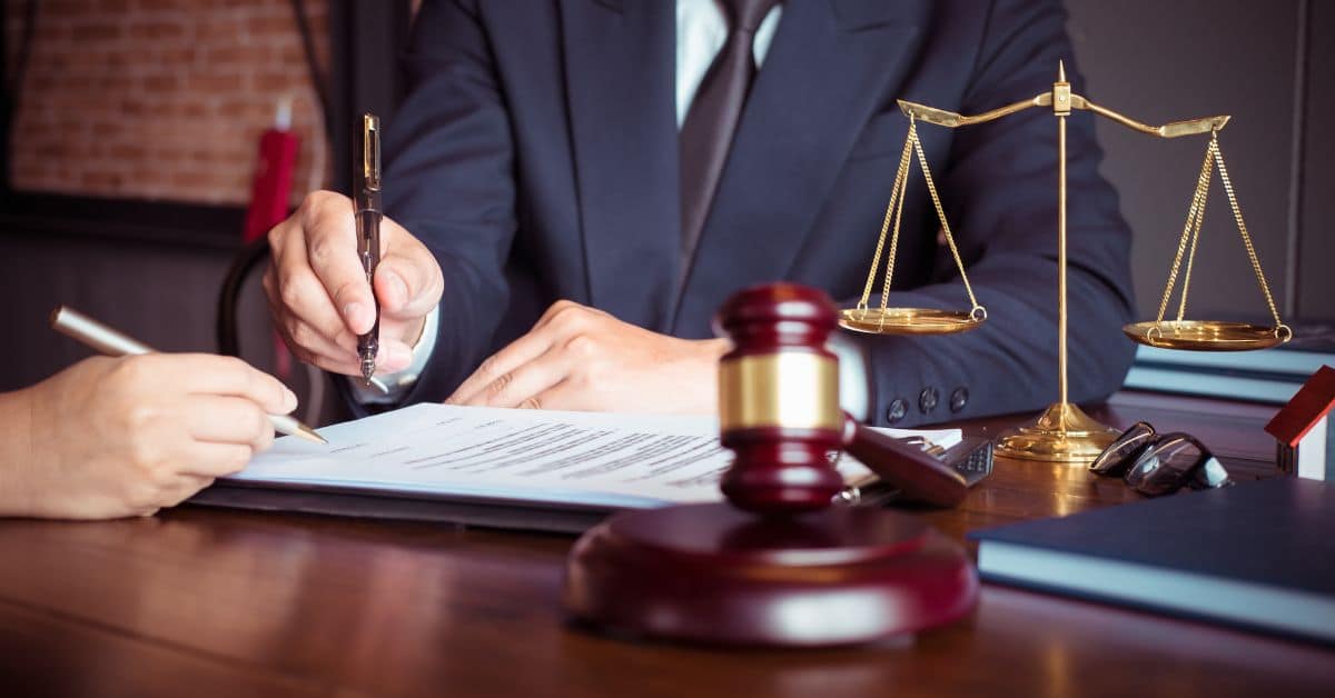 הצדק מנצח ההשפעה של עורך דין פלילי מיומן על תוצאות המשפט